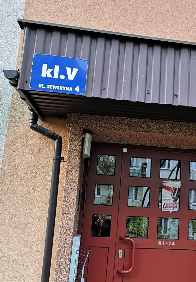 Apartamenty Asia Krakau Buitenkant foto