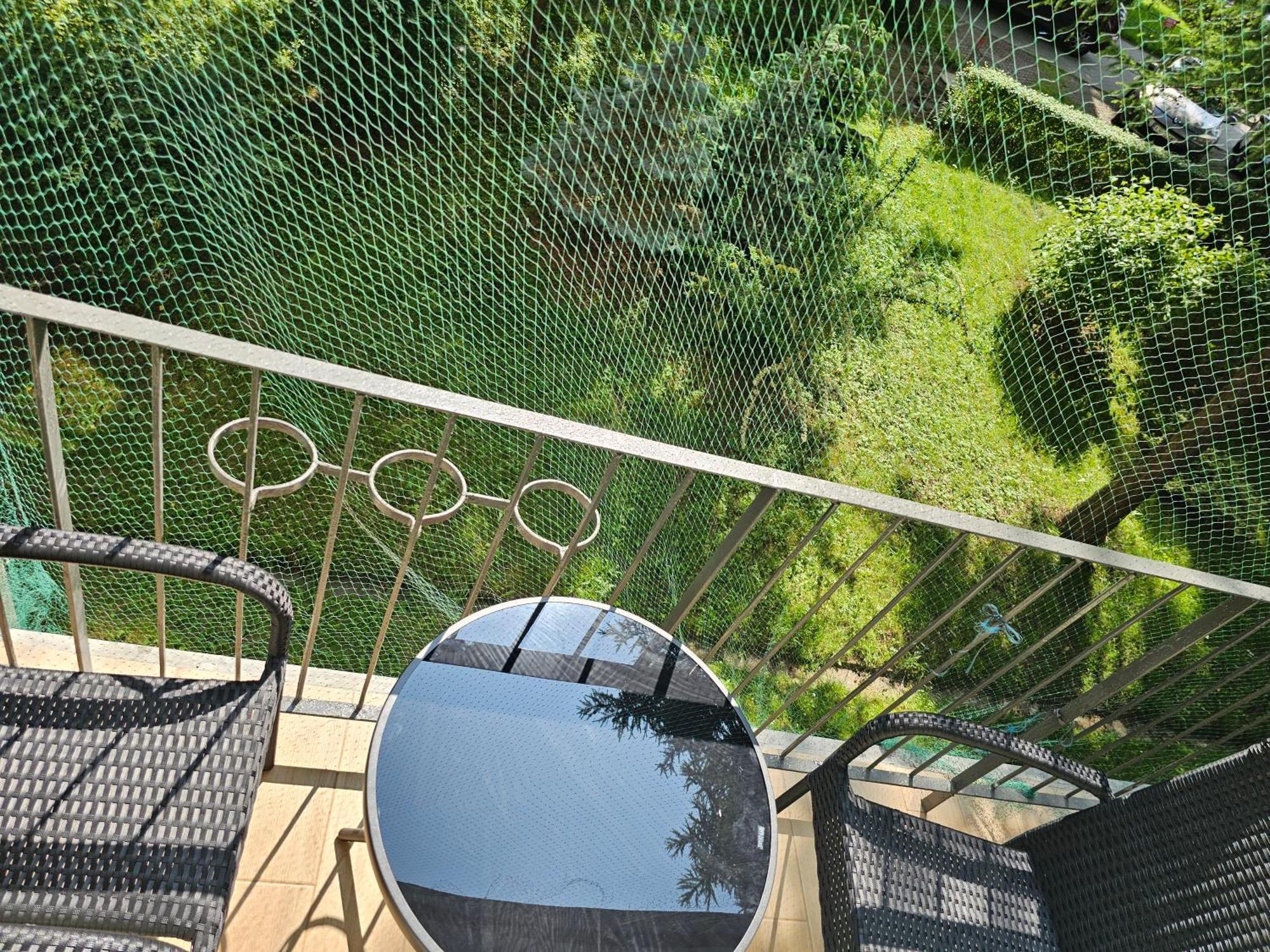 Apartamenty Asia Krakau Buitenkant foto